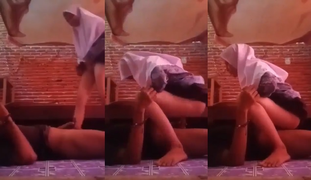 Bokep Indo – Pasangan smpe Ngewe Dirumah Saat Sepi